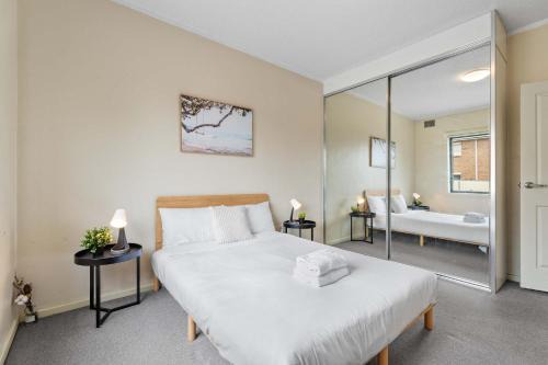 Homely Auburn 2BR - Fast Access to Sydney & Beyond in Sydney