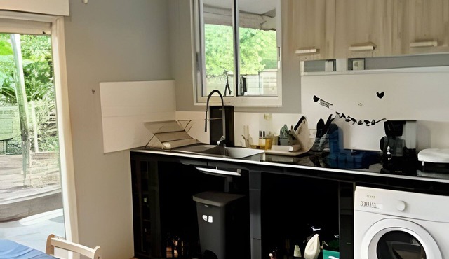 Hostel Le Toucan (Room I) in Remire-Montjoly