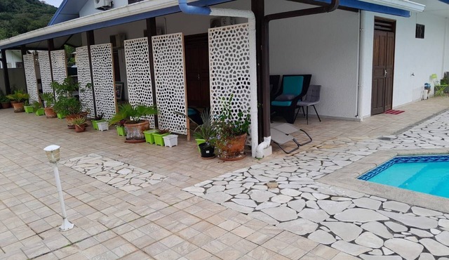 Hostel Toucan Suites Blue Wassai in Rémire montjoly
