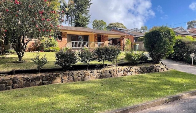 House in Ulladulla - Short walk to harbour and shops