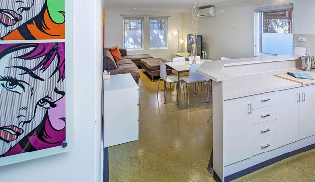 Hurtle Sq Hideaway - Parking, Central, Ground Flr in Adelaide