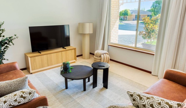 Ibis Rest Beach House