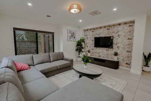 Jesk Properties in Caroline Springs