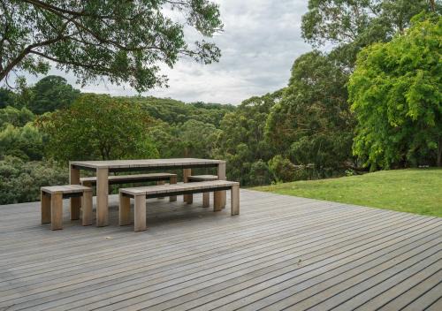 Joie de Vivre in Red Hill