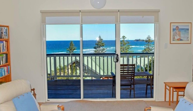 Kirkham @ Tuross Head - Magnificent Ocean Views!