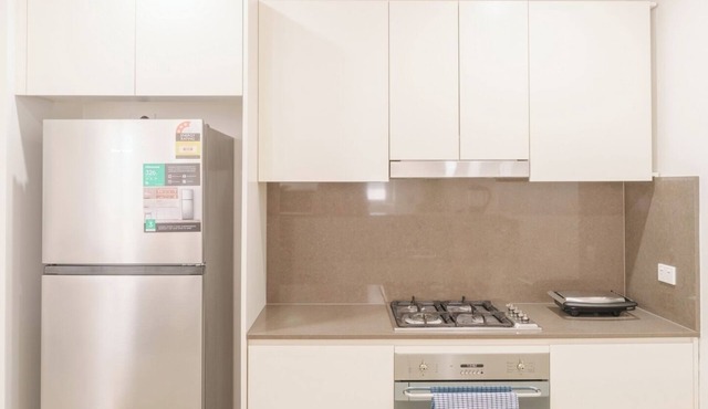 KozyGuru | Hillsdale | 2 Bedroom APT