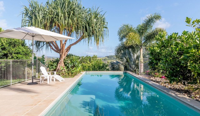 Large Luxury Lennox Beachhouse near Byron
