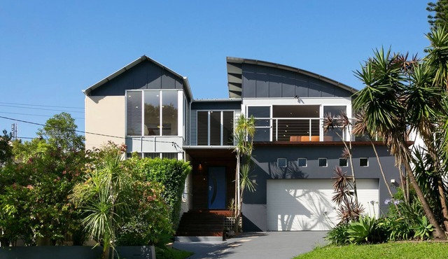 Little Sunshine a luxury holiday rental that offers a soothing blend of indulgence, t