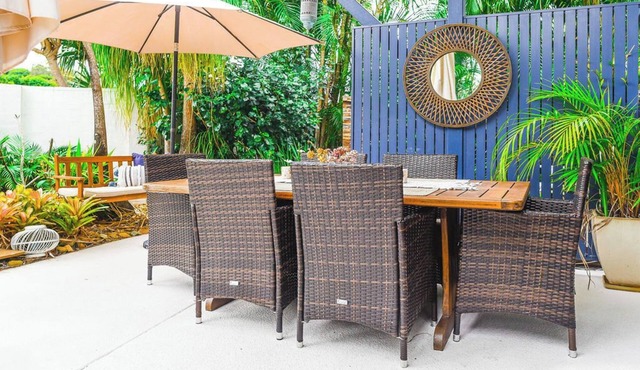 Lush Oasis in Downtown Lennox