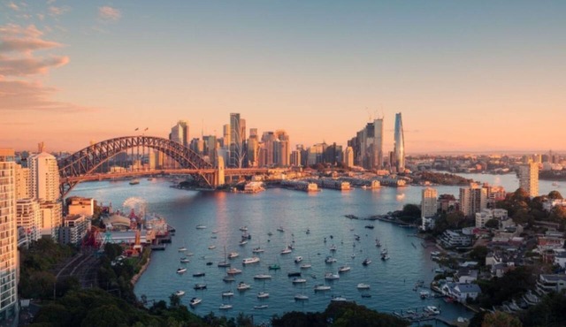 Luxury 2-Bedroom Harbour Suite Near Bondi Beach Sydney