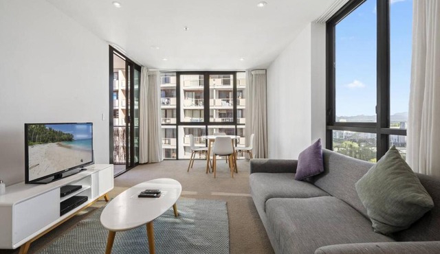 Luxury Beaches Broadbeach 906 in Gold Coast