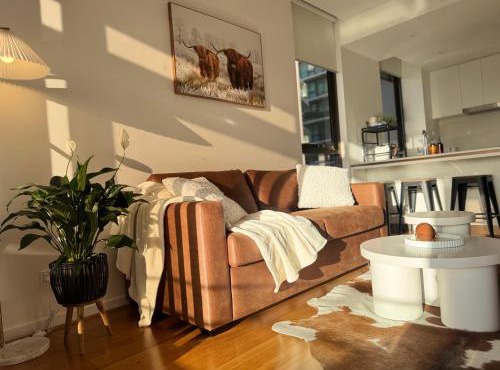 Luxury Stay With City View - Free Parking,Pool,Wifi