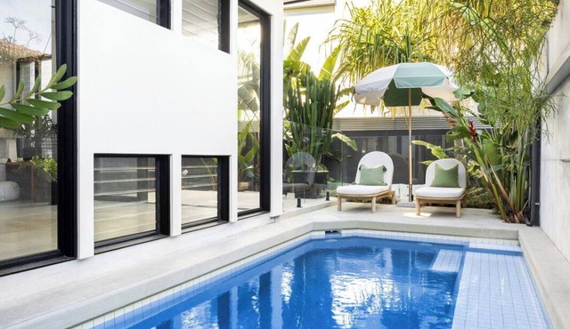 Luxury Villas Urban Tropic