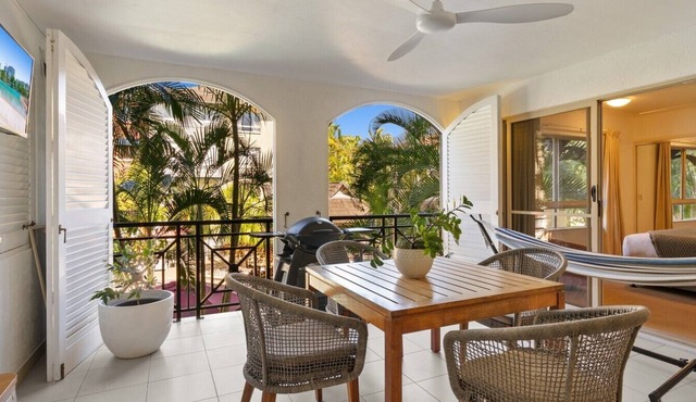 Lyra Lakes Resort Escape with Pool, BBQ & Tennis Court