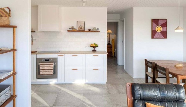 Main Beach Apartment with national park Views in Yamba