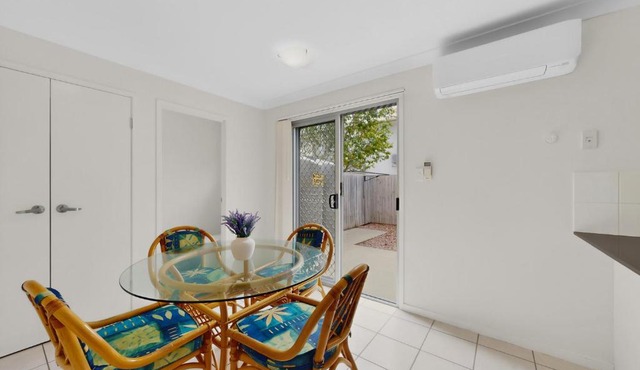 Mango Hill 3 Bedroom Family Accommodation