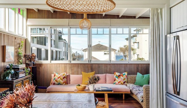 Maroubra Escape Beachside Charm and Ocean Glimpses in Maroubra