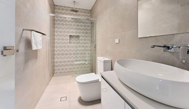 Marsden Park | Melonba | Trendy 5BR Holiday House in Melonba