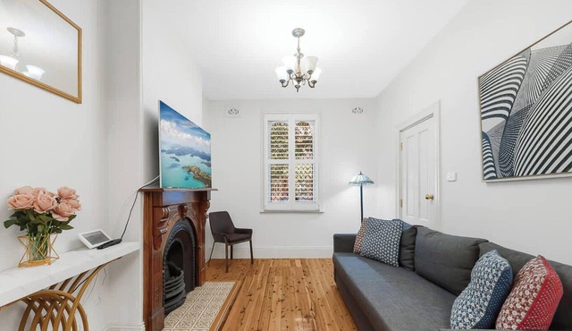 Metawise Luxury 3BR Terrace in The Heart of Sydney