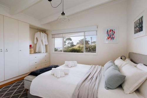 'Minerva Cottage Jervis Bay'- Cosy Couples Retreat