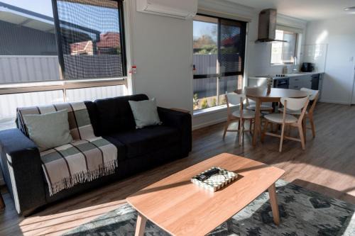 Modern 2-BHK House in the Heart of Armidale CBD in Armidale