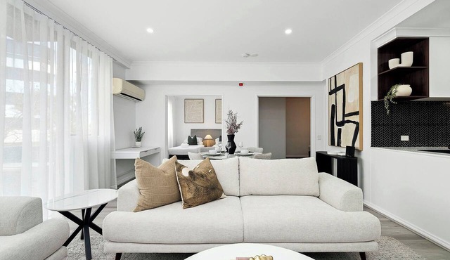 Modern City Escape | Stylish 2BR Apartment in East Perth
