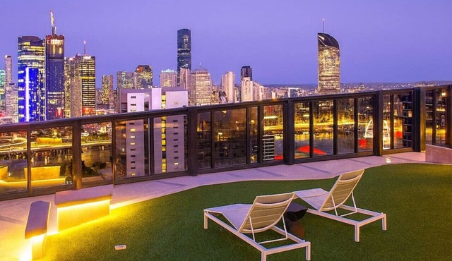 Modern Studio w/Pool, Gym, Views - South Brisbane in South Brisbane