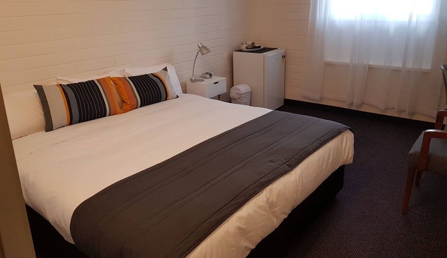 Morphett Arms Hotel in Glengowrie