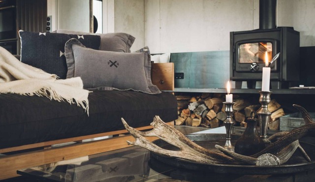 + MOUNTAIN TRANQUILITY + Fireplace + PETS WELCOME in Crackenback