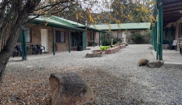 Murray Gardens Motel