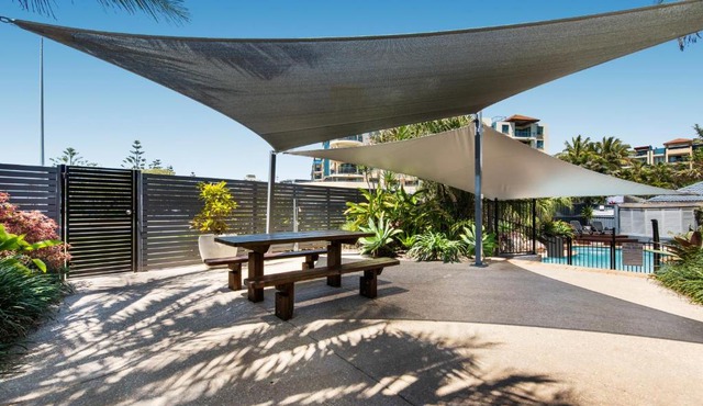 Mylos Holiday Apartments