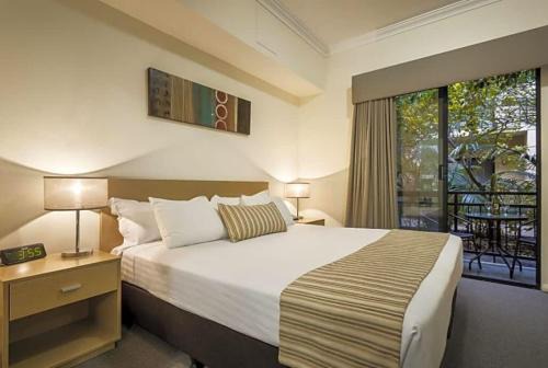Narnia in Northbridge - One Bedroom
