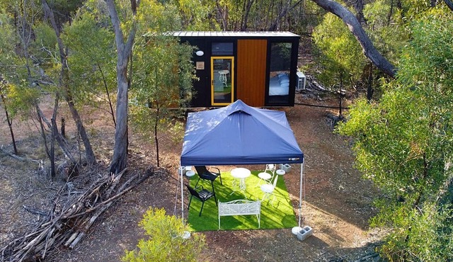 Nature Escape Tiny House with Walking Trails and Fire Pit Kumbarilla Queensland Australia in Kumbarilla