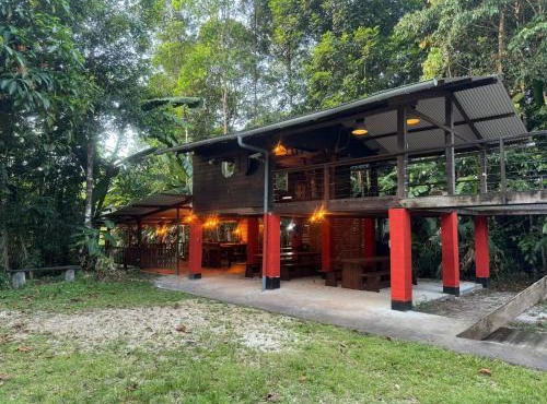 Nature lodge in Roura