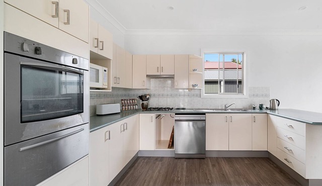 Naval Cottage by Experience Jervis Bay