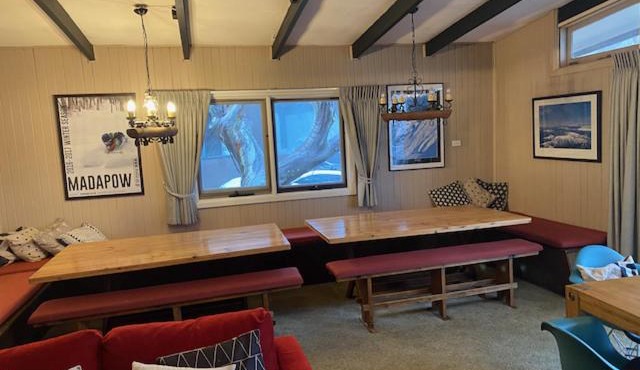 Nutcracker Ski Club in Mount Buller