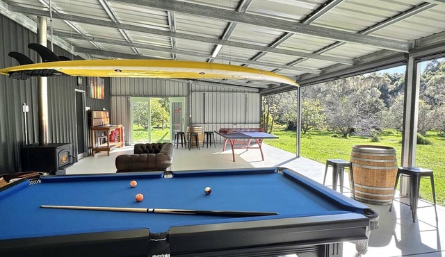 Oak Tree Cottage: Games Room + Pets, Mins to Town, Sleeps 6 in Denmark