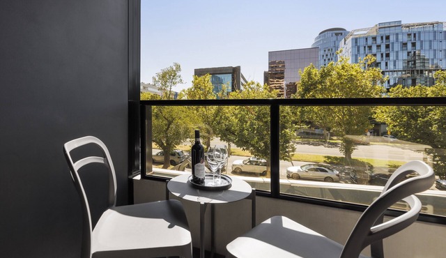 Oaks Melbourne St Kilda Road Hotel in Melbourne