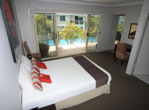 Oaks Pacific Blue 339 Huge Resort Lagoon Pool in Salamander Bay
