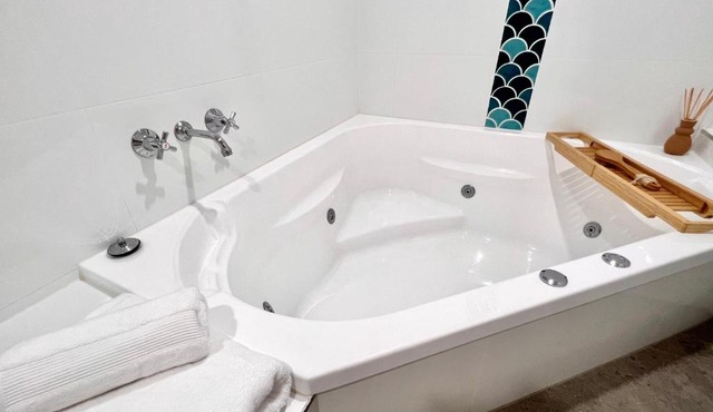 Ocean View 2BR Apartment and SPA