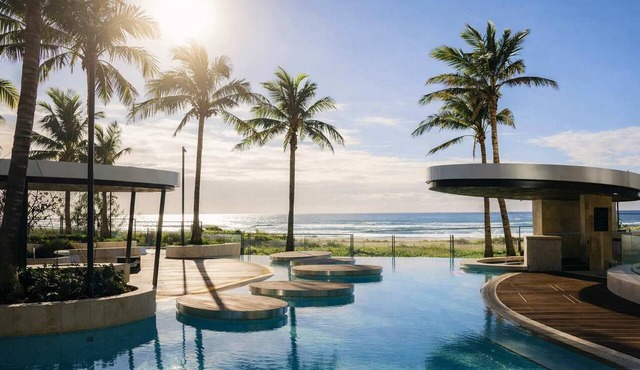 Oceanfront Luxury 2 BR Family Apt in Surfers Paradise