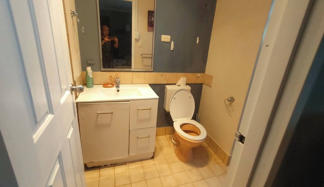 one bedroom villa with AC in beautiful Heathridge