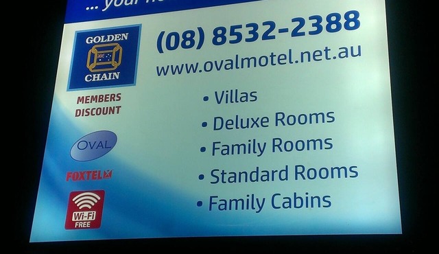 Oval Motel