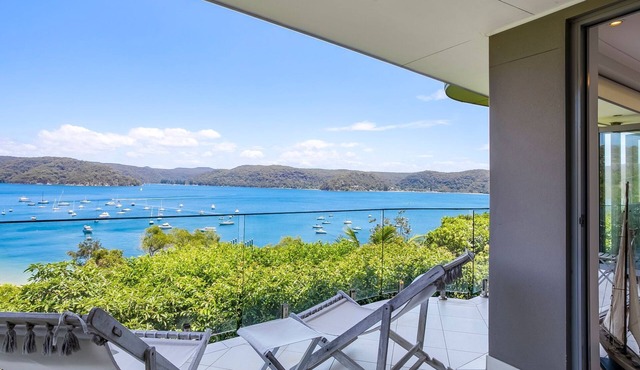 Palm Beach Getaway by Palm Beach Holiday Rentals in Palm Beach