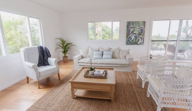 Palm Tree Retreat in Mollymook in Mollymook Beach