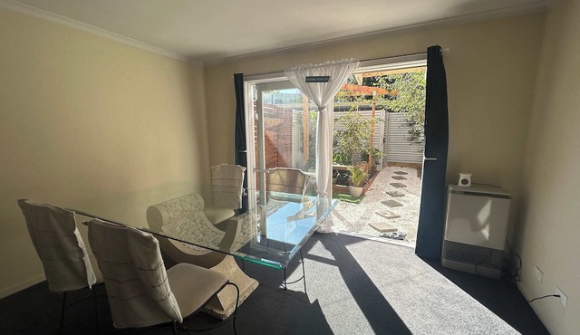 Peace and Love 2 BDR Townhouse West Melbourne