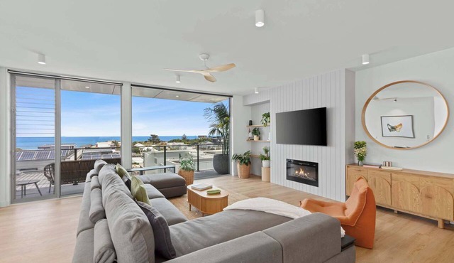 Penthouse Luxury Panoramic Views in central Ocean Grove
