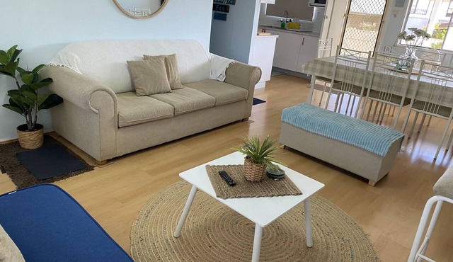 Perfect getaway on the Central Coast Great location on the Lake, close to beach in Long Jetty