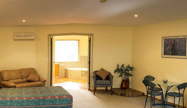 Pinnacle Holiday Lodge