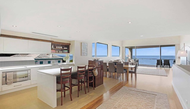 Platform 39, Front Row Ocean Views & Beach Access in McCracken